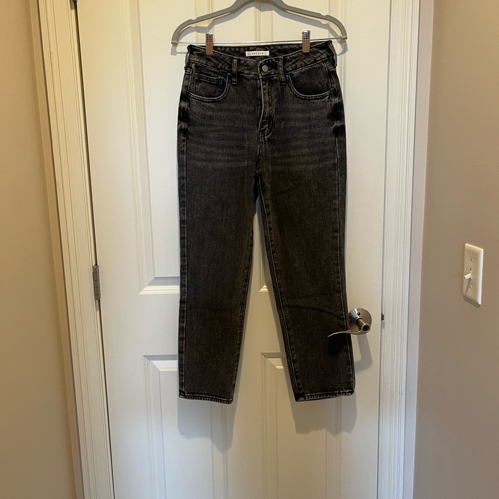 Pacsun mom Jean